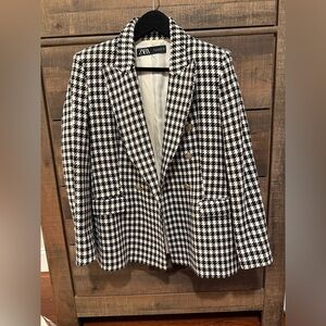 Zara Black and White Patterned Jacket